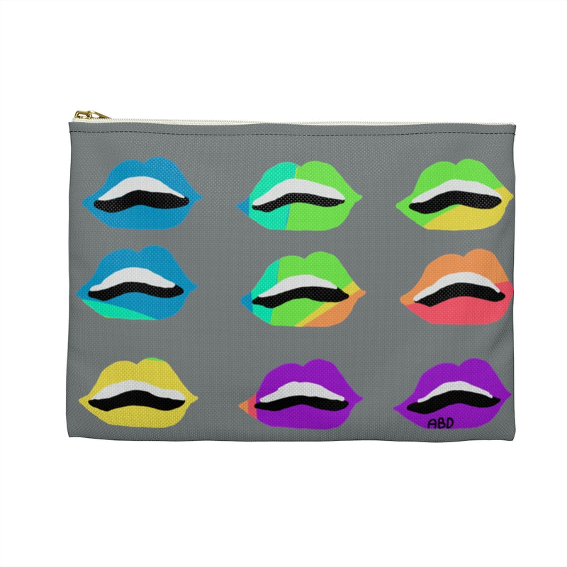 Color War Lips Accessory Pouch