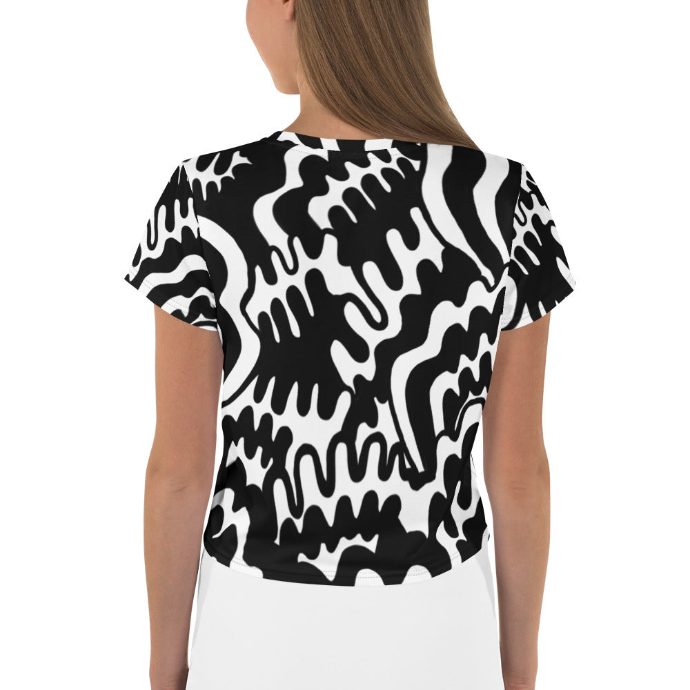 Daze Off Crop Tee